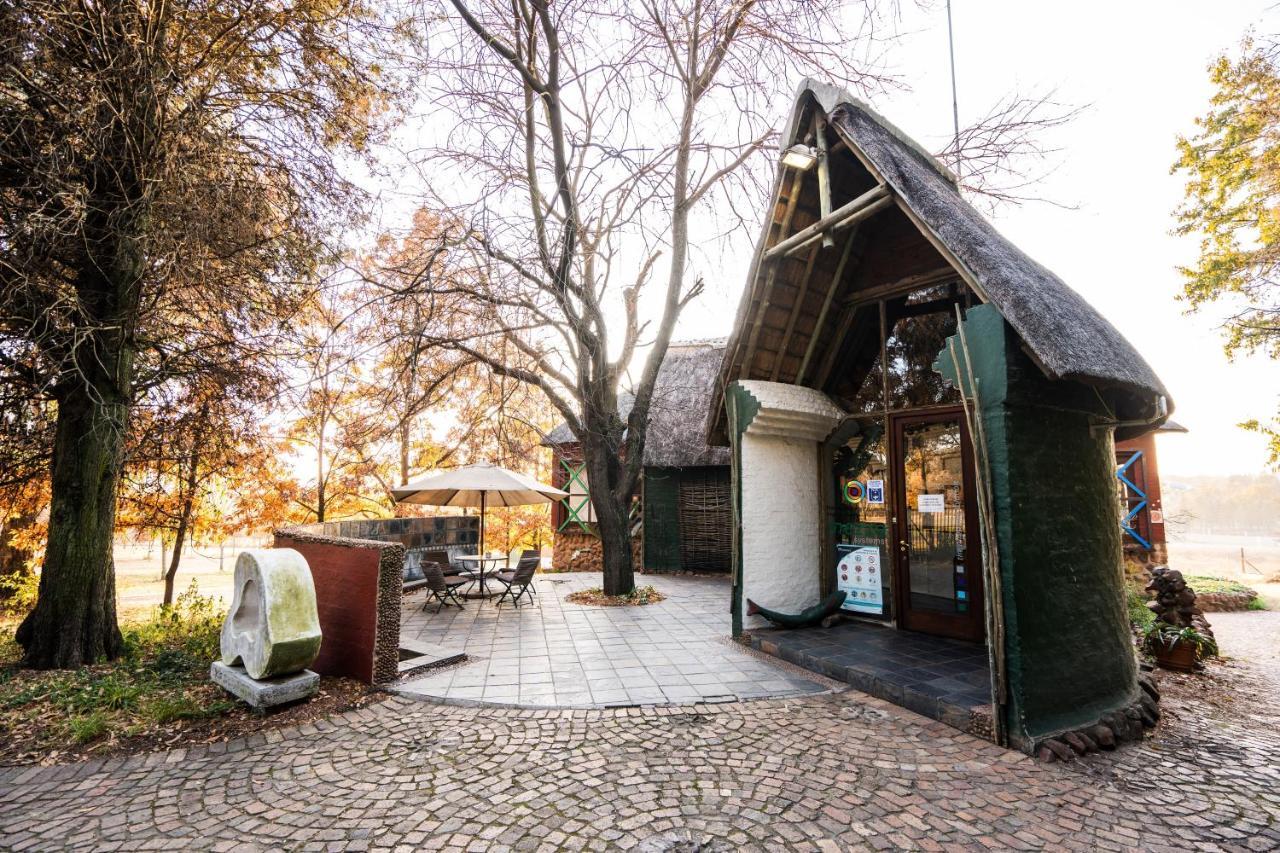 Hakunamatata Lodge & Health Spa/ Wedding & Conference Venue Muldersdrift Εξωτερικό φωτογραφία