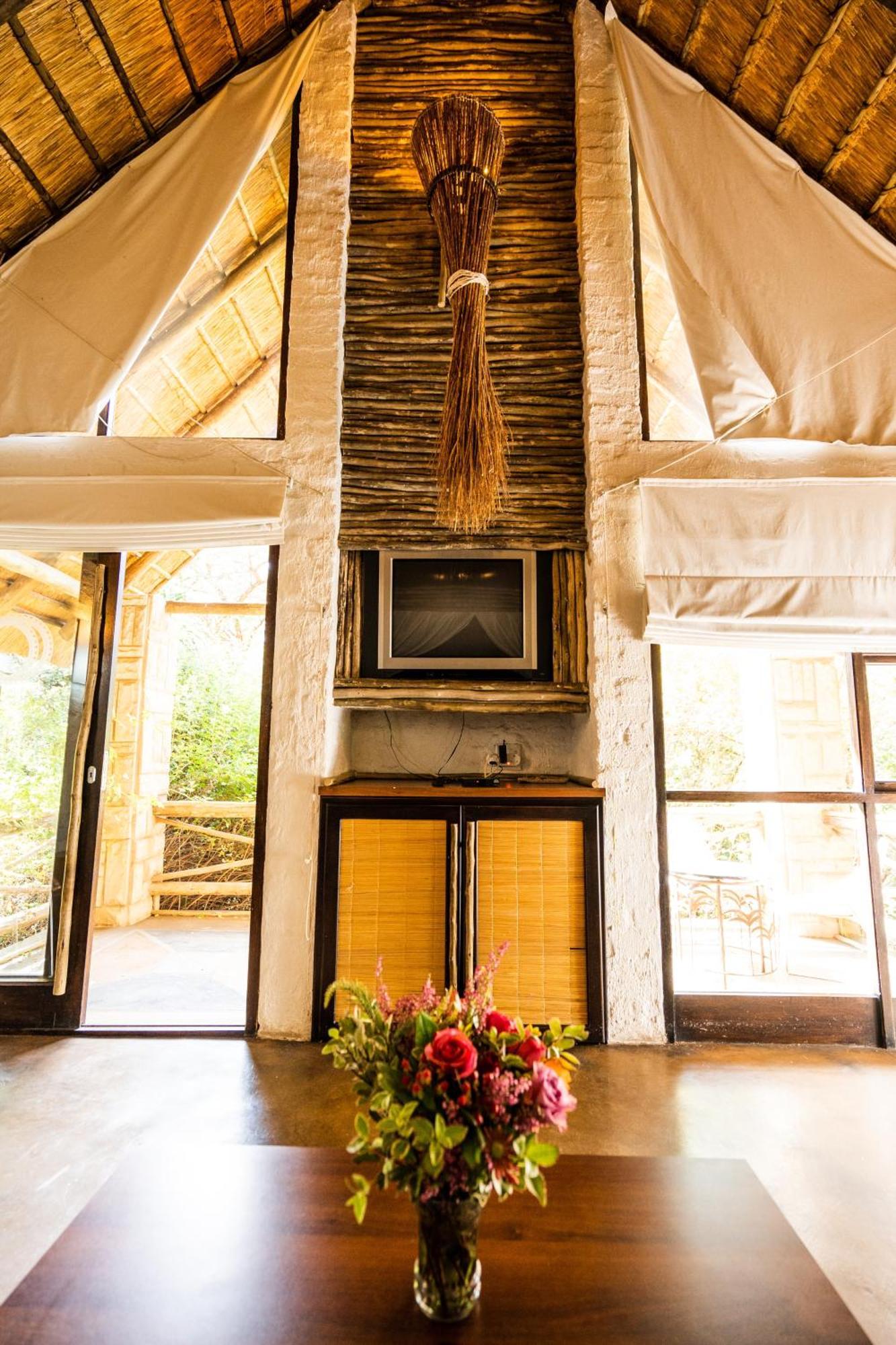 Hakunamatata Lodge & Health Spa/ Wedding & Conference Venue Muldersdrift Εξωτερικό φωτογραφία